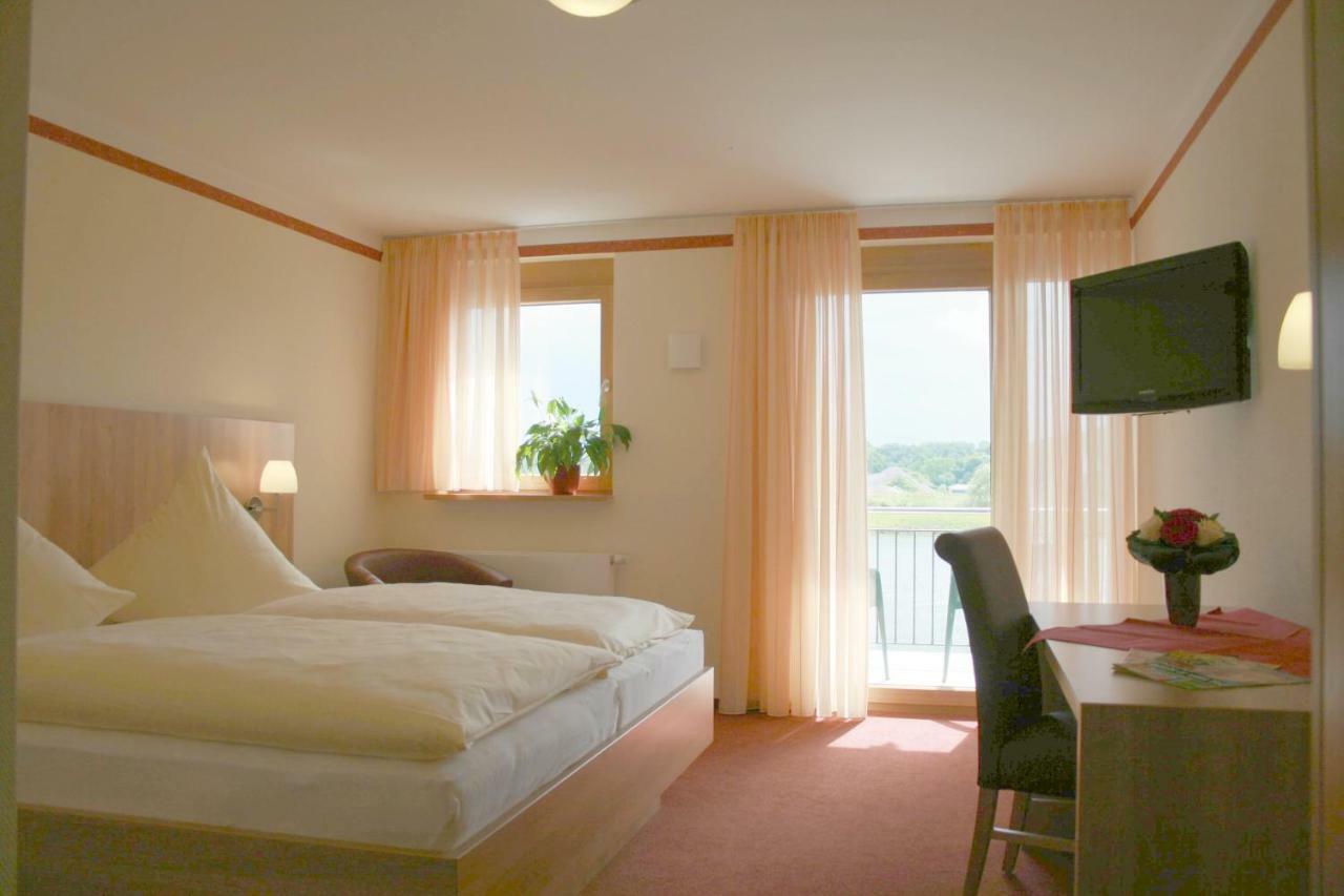 Gasthof Zum Schwanen Kleinostheim Exteriör bild