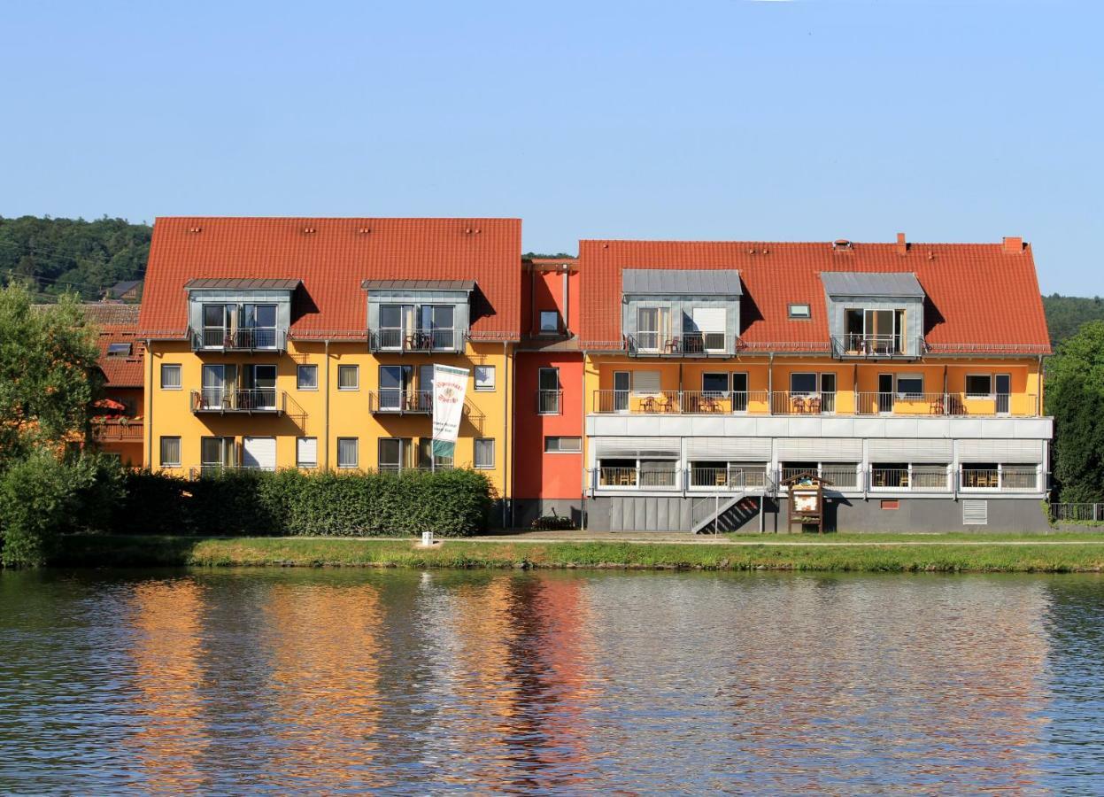 Gasthof Zum Schwanen Kleinostheim Exteriör bild